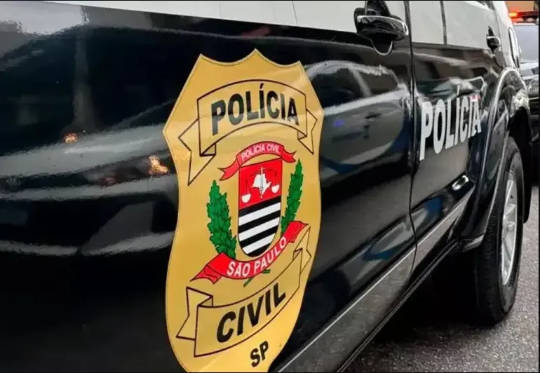 Operação em SP investiga ONG da produtora do filme sobre Bolsonaro
